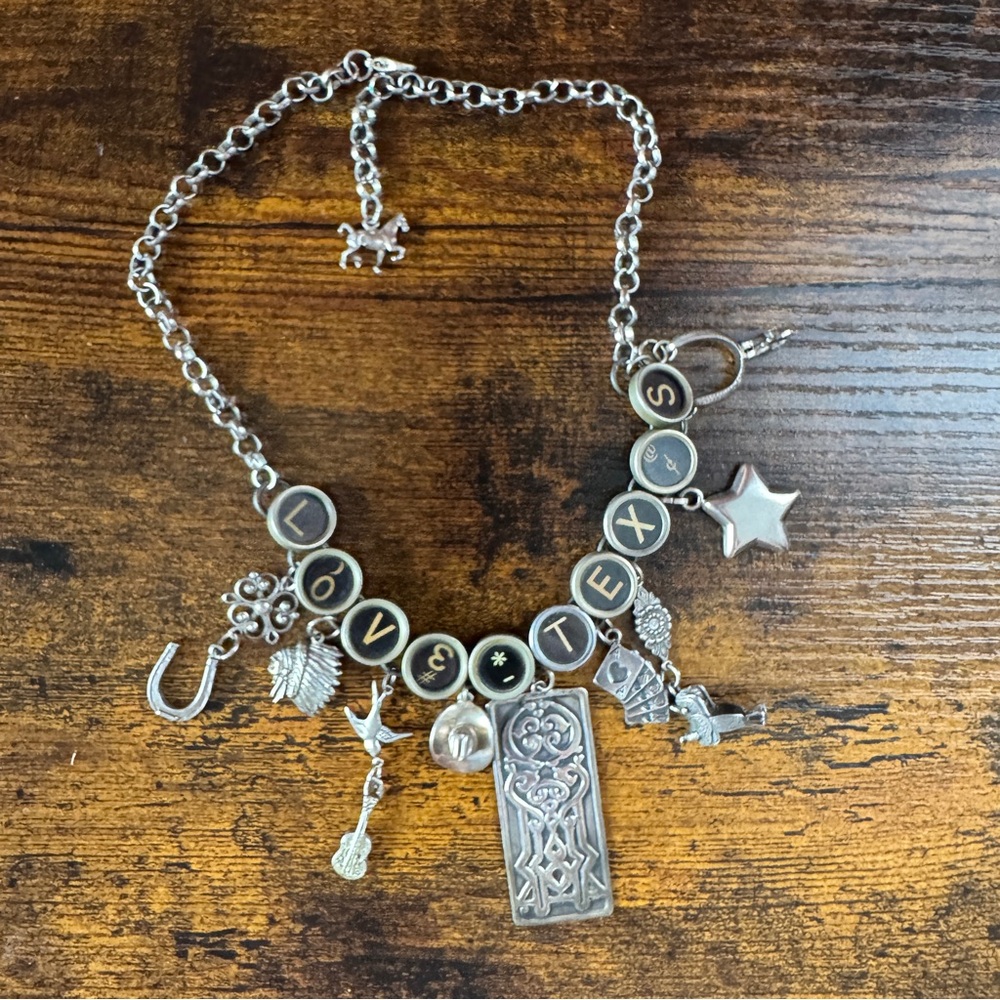 🤠 Texas Western Sterling Silver and Typewriter Key Charm Necklace👢